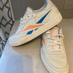 Reebok Classic Sneakers